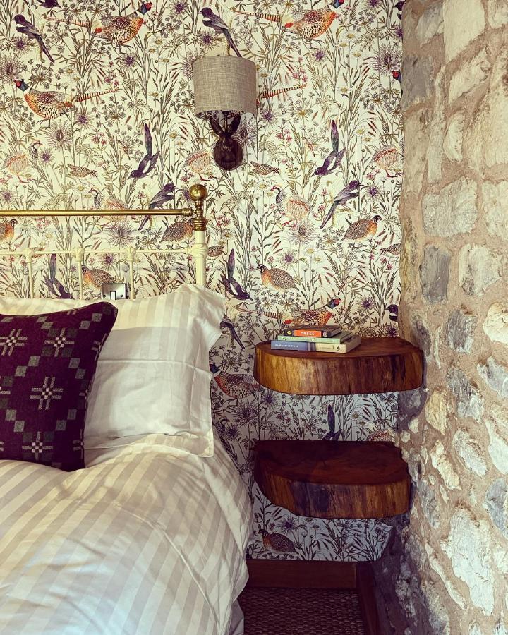 The Cowshed Bed and Breakfast Llangollen Exteriör bild