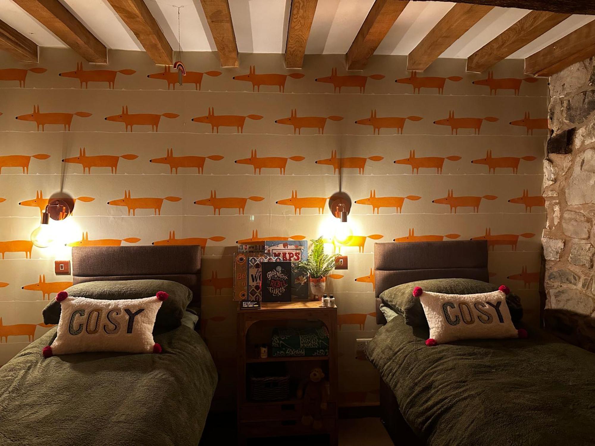 The Cowshed Bed and Breakfast Llangollen Exteriör bild